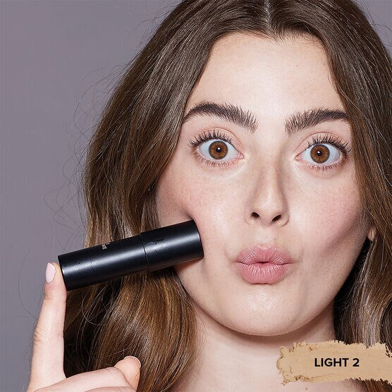 TINTED BLUR FOUNDATION STICK - LIGHT 2